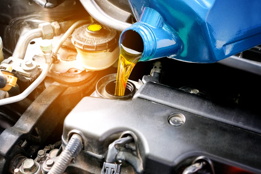 Benefits Of Regular Oil Change Service Forest Lake, MN Benefits Of Regular Oil Change Service Forest Lake, MN